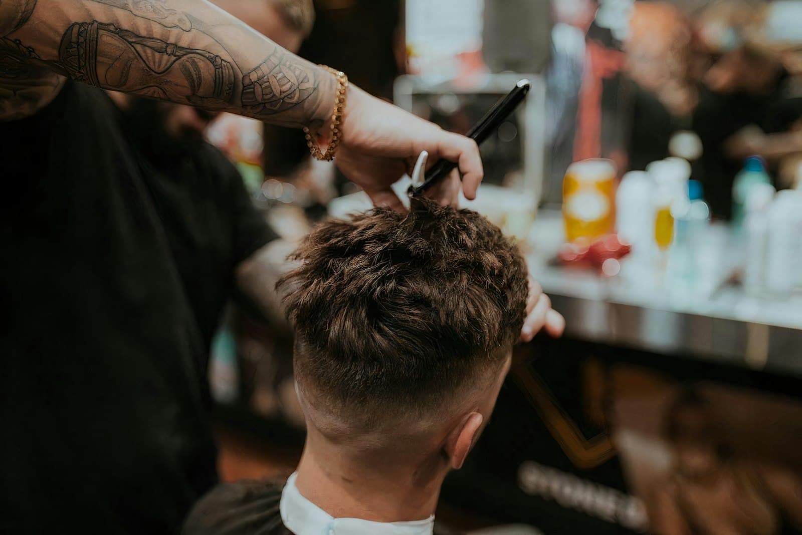 Textured crop with a low fade, seen from the nape